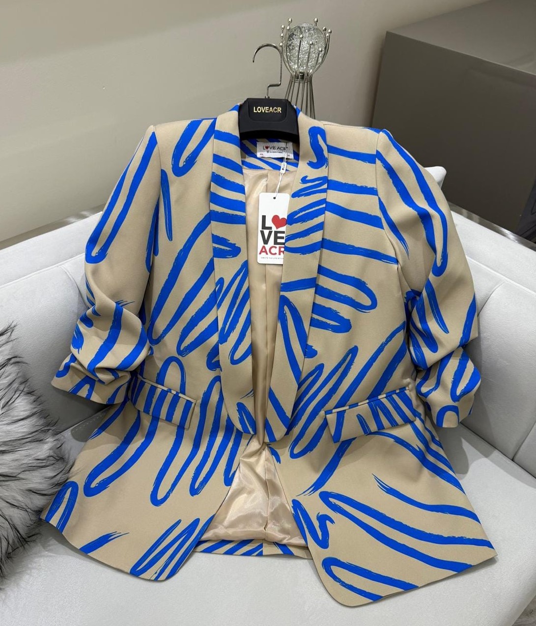 Abstract Print Blazer (Light Blue on brown)